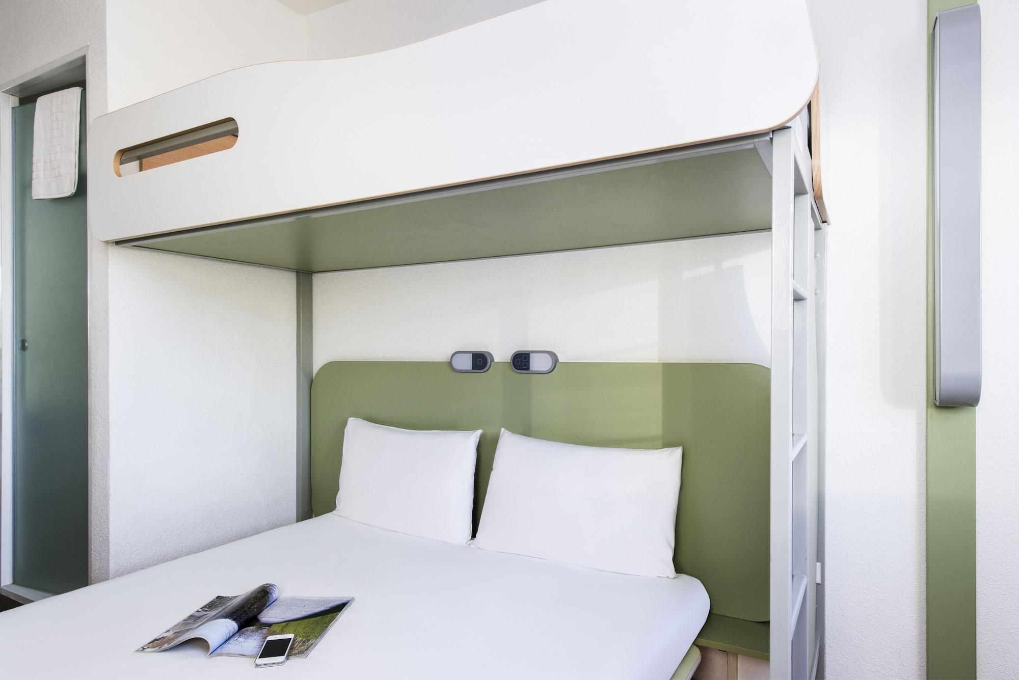 Ibis Budget Leeds Centre Crown Point Road Exteriör bild