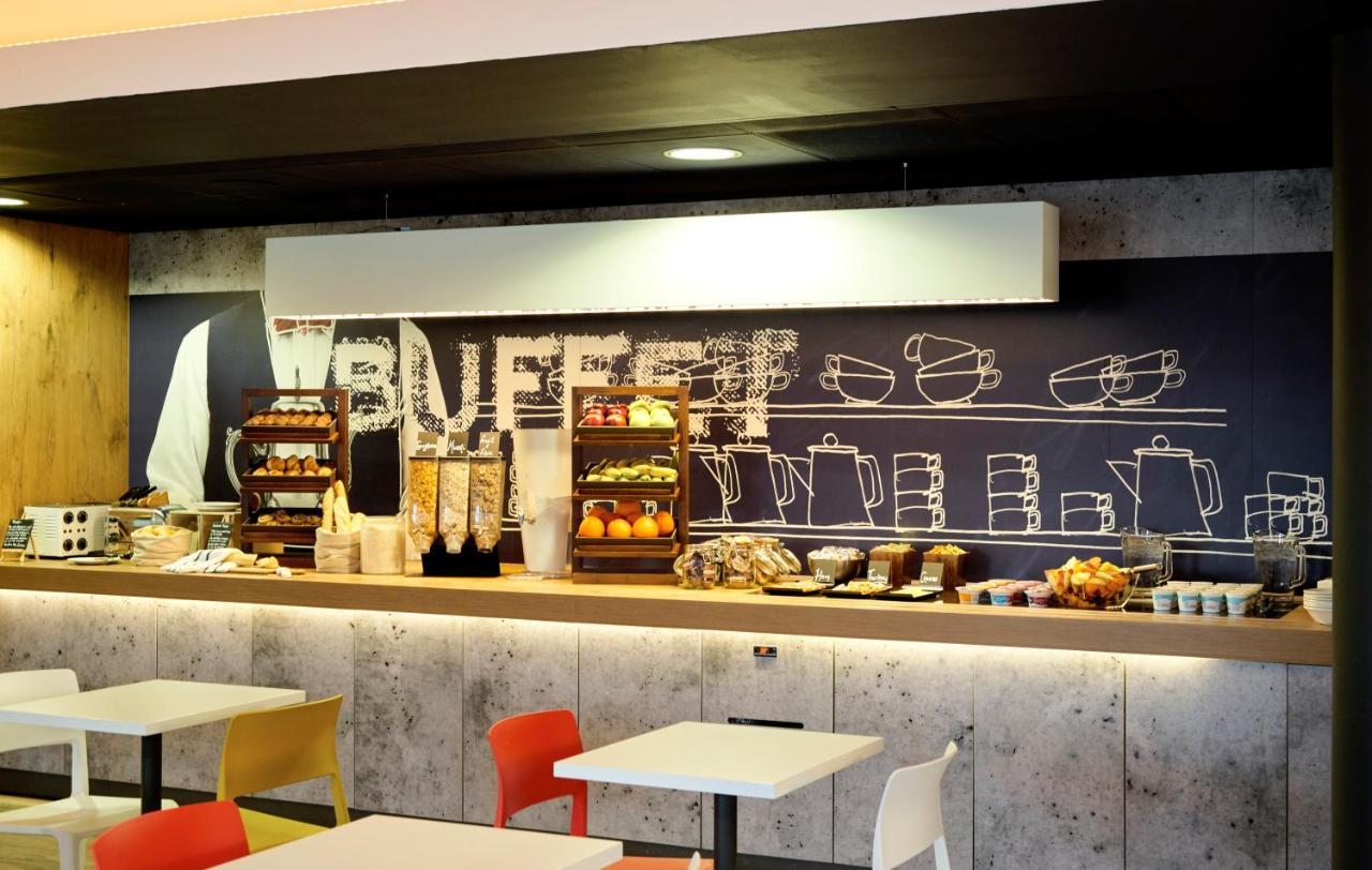 Ibis Budget Leeds Centre Crown Point Road Exteriör bild